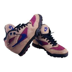 Vintage 1992 Nike Air Swoosh Caldera Hiking Boots ACG Womens Size 6.5 EUC Pink